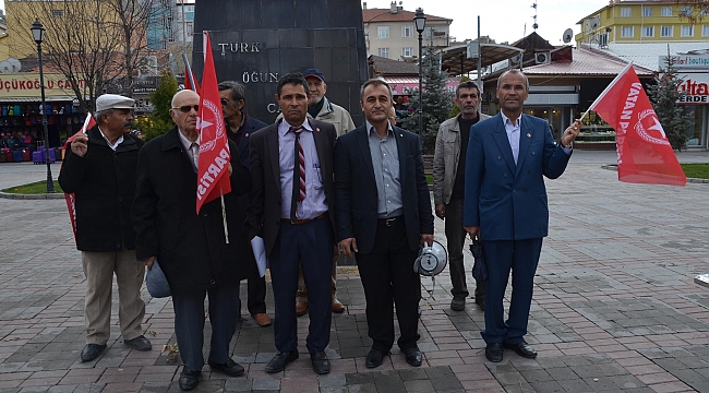 VATAN PARTİSİNDEN KARAMAN’DA NATO EYLEMİ