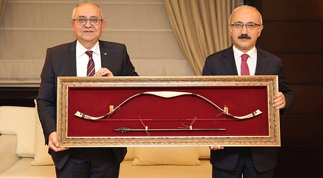 KTSO BAŞKAN TOKTAY´DAN BAKAN LÜTFİ ELVAN´A ZİYARET