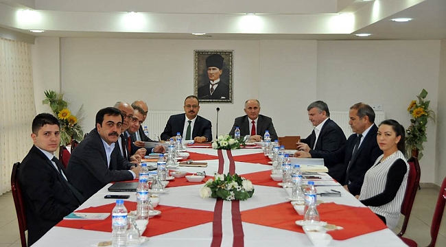 MEVKA Yönetim Kurulu Vali Fahri Meral Başkanlığında Toplandı