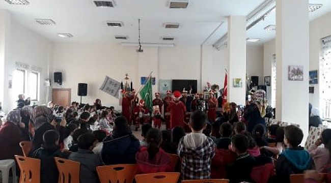 MİNİKLER HAYRAN KALDI