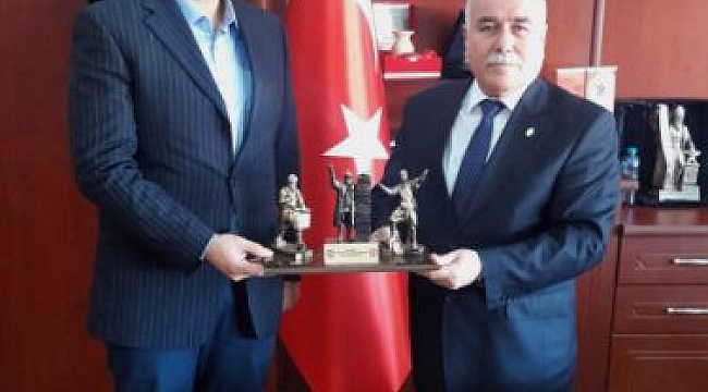 AK PARTİDEN ESNAF ODALARI BİRLİĞİNE ZİYARET
