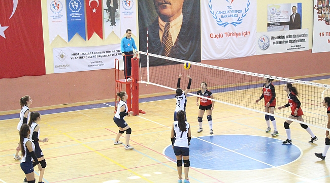ANALİG VOLEYBOLDA HEYECAN BAŞLADI