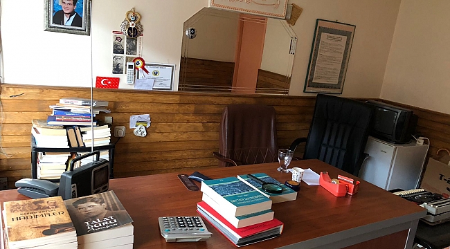 ARAŞTIRMACI-YAZAR TALAT DURU’NUN İŞ YERİ OLAN YAZIHANESİ MÜZEYE ÇEVRİLİYOR