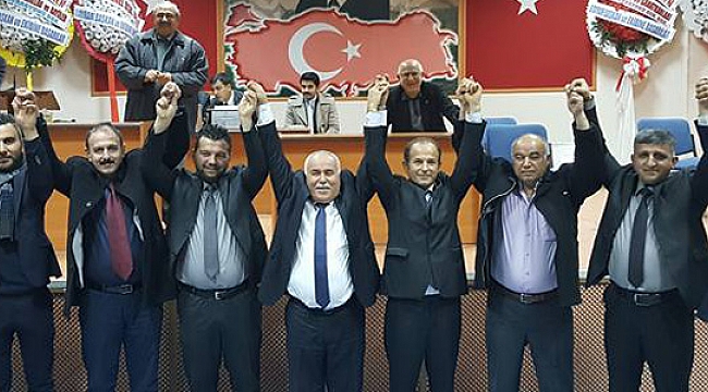 BAKKALLAR ODASI DA GÜVEN TAZELEDİ