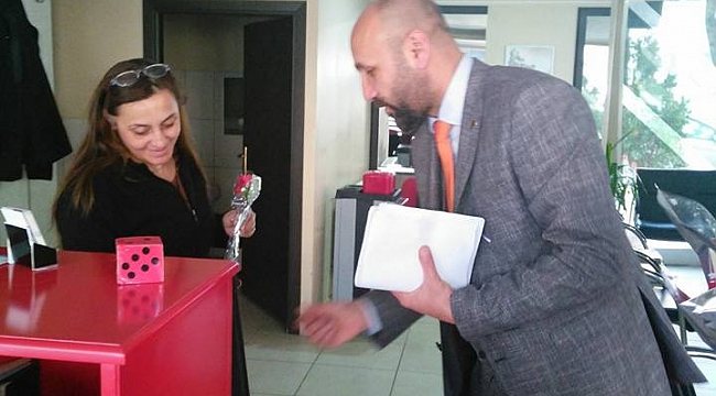 BERBERLER ODASI BAŞKAN ADAYI ZİYARETLERİNİ ARTIRDI