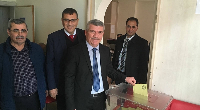 İYİ PARTİ İL KONGRESİNE HAZIRLANIYOR