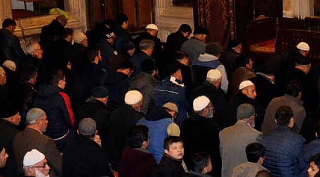 KARAMAN’DA CAMİLERDE FETİH SÜRESİ OKUTULUYOR