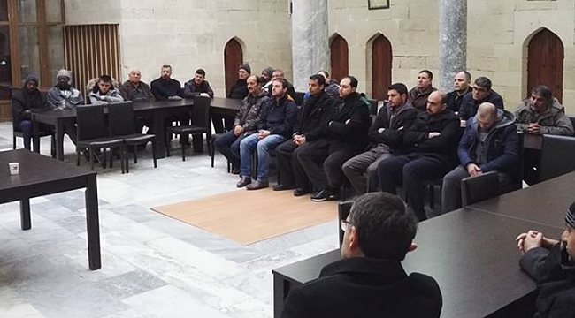MEDRESEDE İLMİ SOHBETLER;