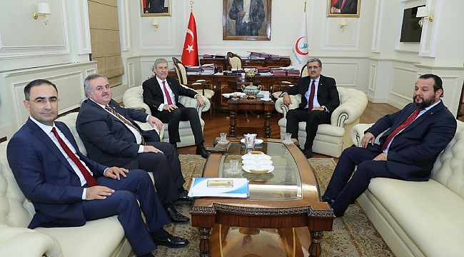 MİLLETVEKİLLERİ VE REKTÖRDEN SAĞLIK BAKANINA ZİYARET