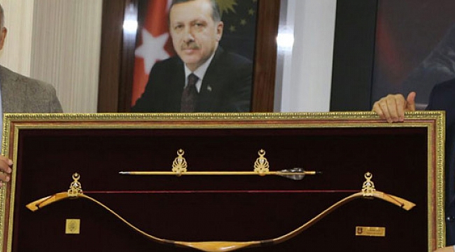 BAKAN MEHMET ÖZHASEKİ BELEDİYE’Yİ ZİYARET ETTİ