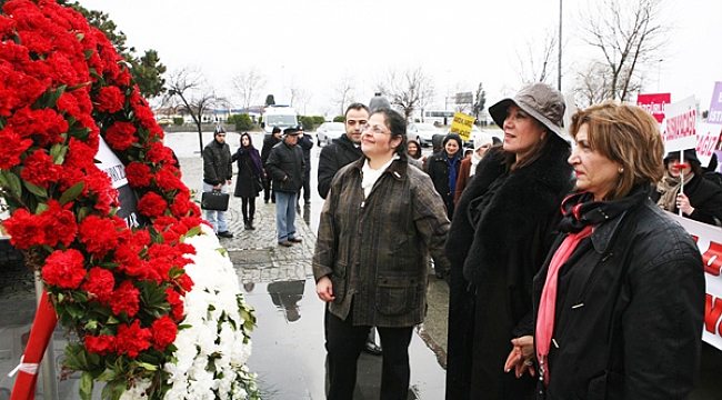 KADIN BİRLİKTELİĞİ KADINLAR GÜNÜNDE BULUŞUYOR 