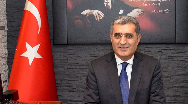 KONUK; “BÜTÜN SAĞLIK TEŞKİLATININ GÜNÜ KUTLU OLSUN”