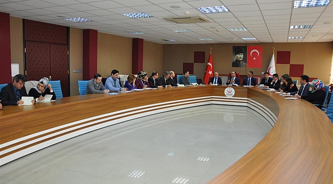 SAĞLIK İL MÜDÜRLÜĞÜ’NDE 2018 YILININ İLK VERİMLİLİK DEĞERLENDİRME TOPLANTISI YAPILDI