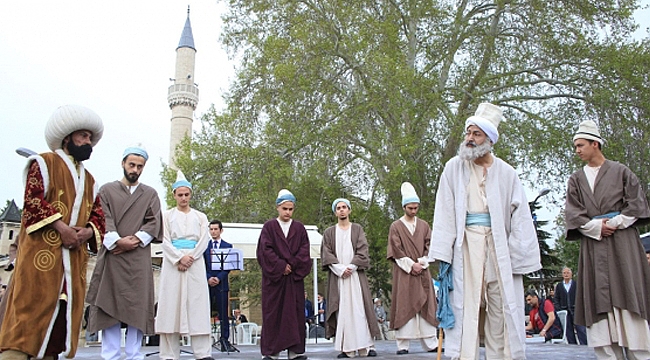 HZ. MEVLANA KONYA'YA UĞURLANACAK