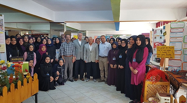 KARAMAN ERBAKAN VAKFI HEYETİ TÜBİTAK’IN BİLİM FUARIN’I ZİYARET ETTİ