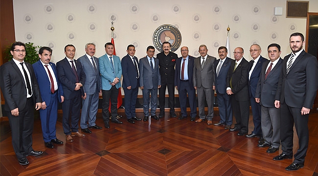 KARAMAN TİCARET BORSASI’NDAN HİSARCIKLIOĞLU’NA ZİYARET