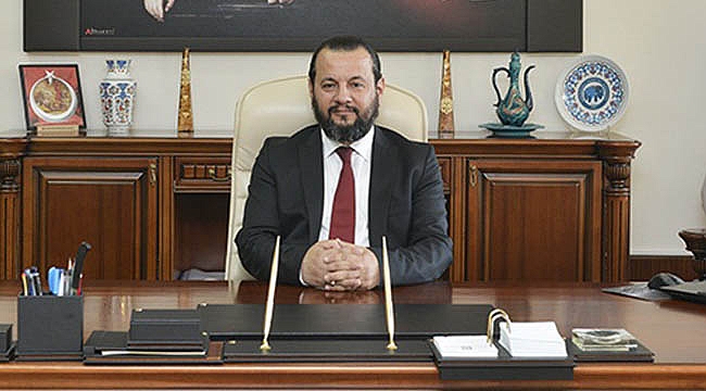 KMÜ REKTÖRÜ PROF. DR. AKGÜL; “23 NİSAN; MİLLETİMİZİN BAĞIMSIZ YAŞAMA AZMİNİN TESCİLLENDİĞİ BİR GÜNDÜR”