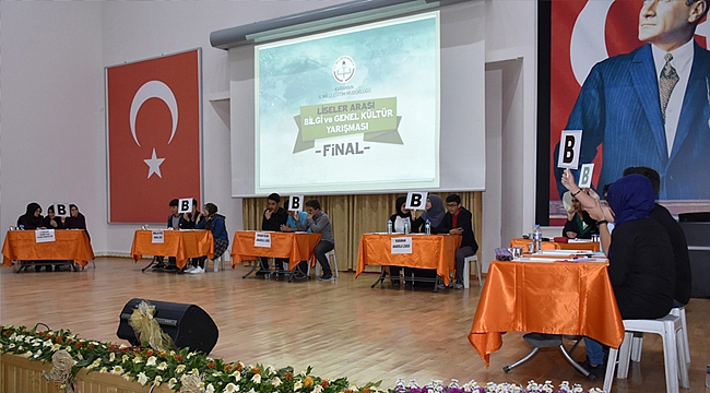 LİSELER ARASI BİLGİ VE GENEL KÜLTÜR YARIŞMASININ FİNALİ NEFES KESTİ