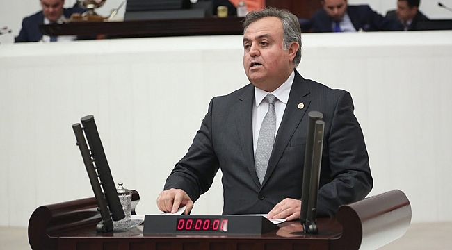 ŞEKER: &quot;TÜM EBELERİMİZİN EBELER HAFTASINI KUTLUYORUM&quot;