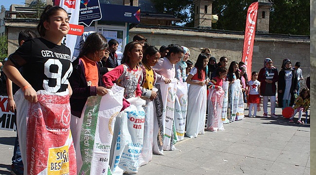 SP'NİN ÇOCUK ŞENLİĞİ İLGİ GÖRDÜ