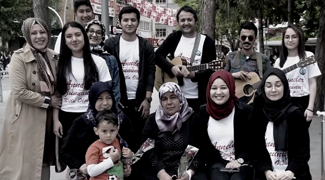 BAŞARI LİSELERİ ANNELER GÜNÜNDE GÜZEL BİR ETKİNLİĞE İMZA ATTI