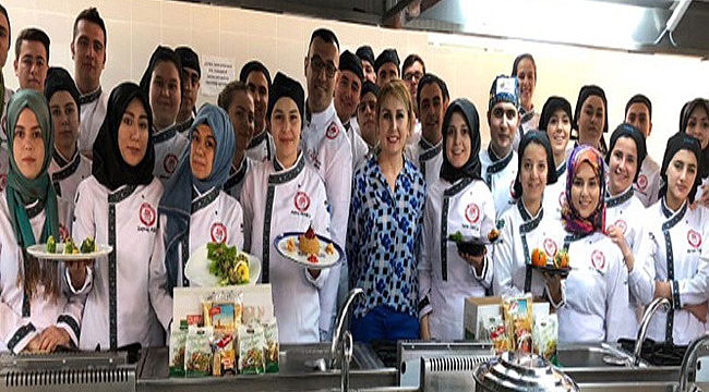 DURU BULGUR ISPARTA ŞARKİKARAAĞAÇ TURİZM MYO AŞÇILIK ÖĞRENCİLERİYLE BULUŞTU!
