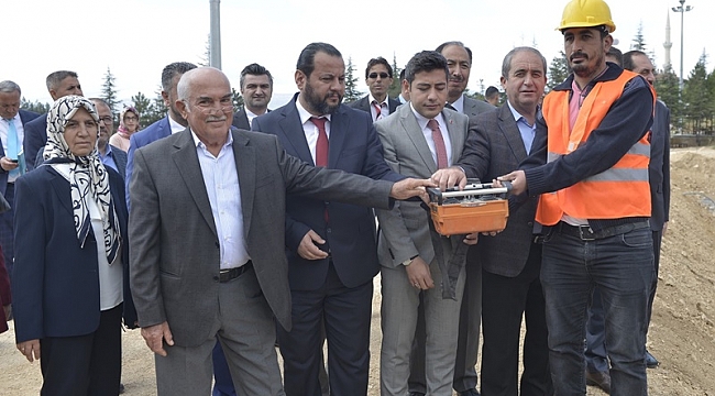 ERMENEK SAĞLIK HİZMETLERİ MYO'NUN TEMELİ ATILDI