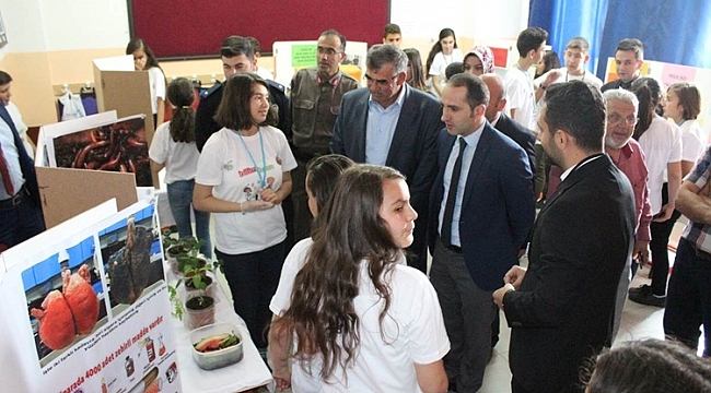 KAZIMKARABEKİR ORTAOKULU BİLİM FUARI DÜZENLENDİ