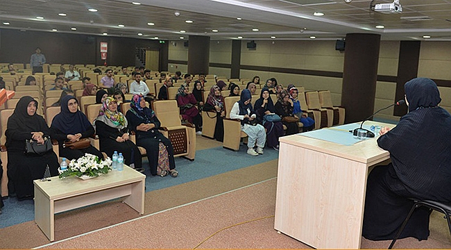 KMÜ’DE HAFTA SONU SÖYLEŞİLERİ