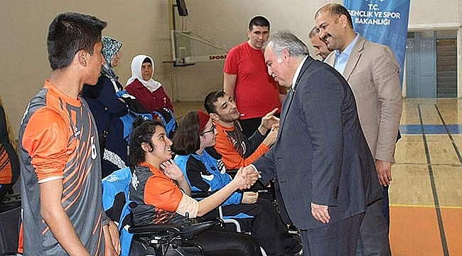 ŞEKER; "ENGELLİ KARDEŞLERİMİZİN ENGELLİLER HAFTASINI KUTLUYORUM"