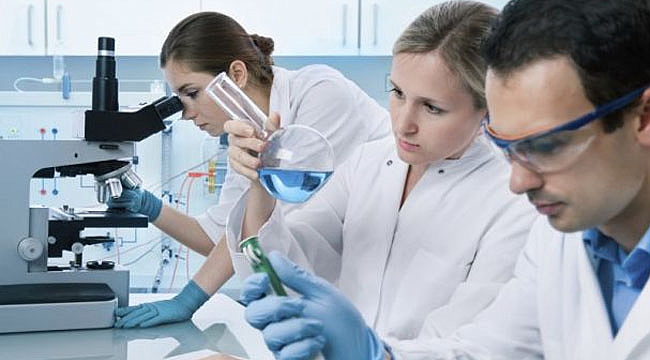 TÜBİTAK ÖĞRENCİLERİ BİLİM İNSANI OLMAYA TEŞVİK EDİYOR