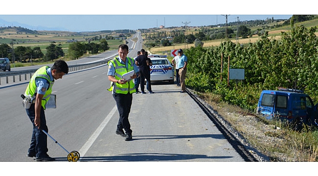 ASKERİ ARAÇ KAZA YAPTI: 2 ASKER YARALANDI