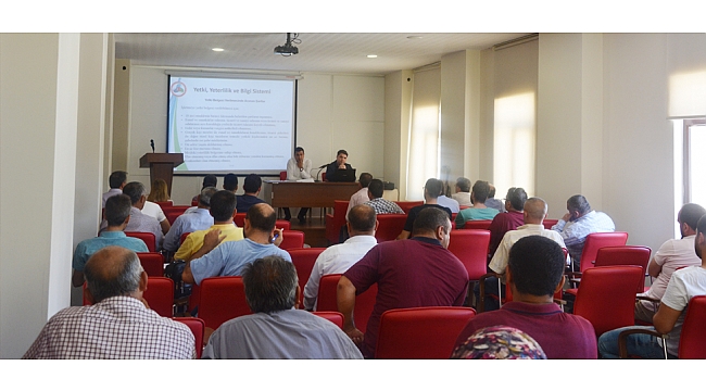 KTSO'DA İKİNCİ EL MOTORLU KARA TAŞITLARININ TİCARETİ HAKKINDA BİLGİLENDİRME TOPLANTISI DÜZENLENDİ