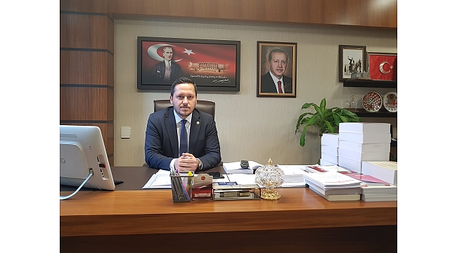 VEKİL ESER: “VATANIMIZI YÜCELTEN ŞAİRİMİZİ UNUTTURMAYACAĞIZ”