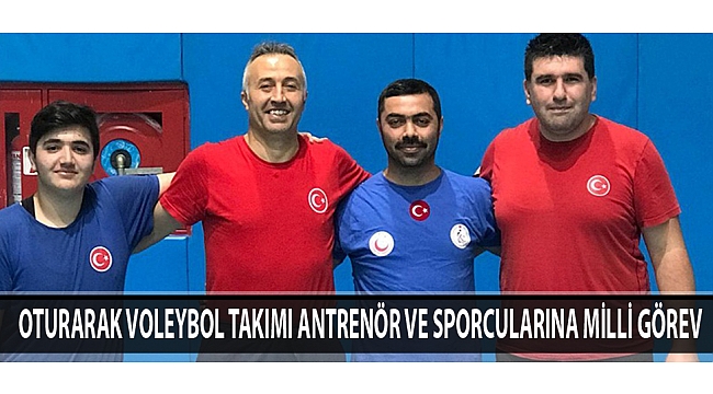 OTURARAK VOLEYBOL TAKIMI ANTRENÖR VE SPORCULARINA MİLLİ GÖREV