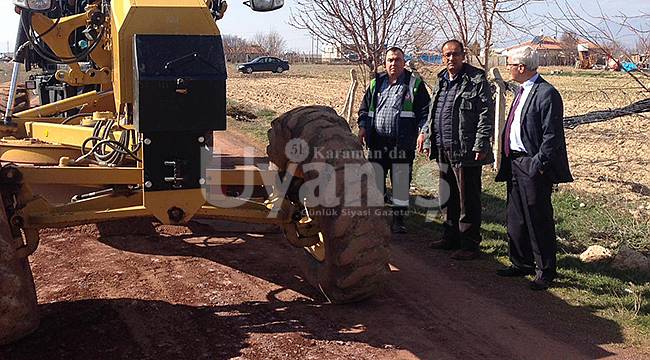 Yol bakım onarım ve kumlama çalışmaları devam ediyor