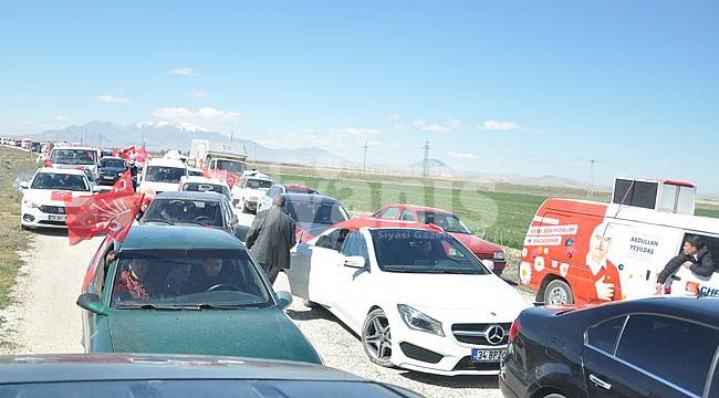 Akçaşehir'de gövde gösterisi