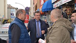 Ege ve ekibi vatandaşlarla kucaklaştı