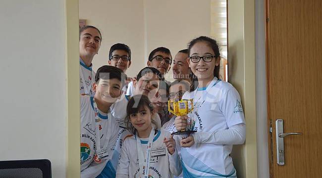 Ermenek'in Bilim Kahramanları kupa kazandı