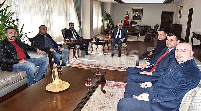 Genç girişimcilerden Vali Meral'e ziyaret