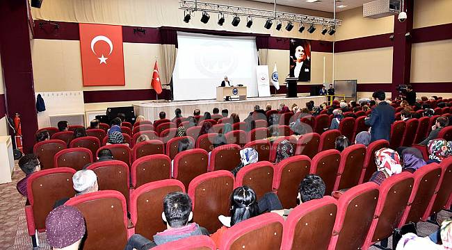Karaman&#039;da 8 Mart Dünya Kadınlar Günü kutlanıyor