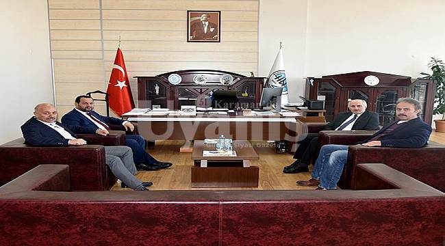 Meral İktisadi ve İdari Bilimler Fakültesini ziyaret etti