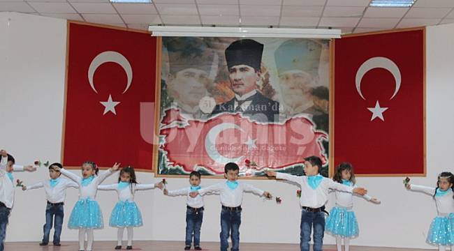 Minikler Çanakkale şehitlerini unutmadı