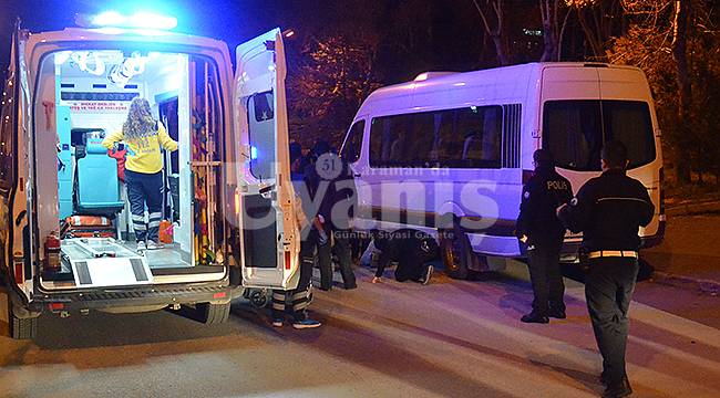 Polisten kaçan şüpheli minibüsün altına girdi
