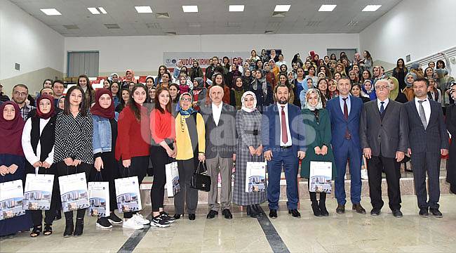 Vali Meral ve Rektör Akgül’den öğrencilere ziyaret