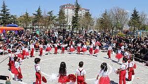 23 Nisan'ı doyasıya kutladılar
