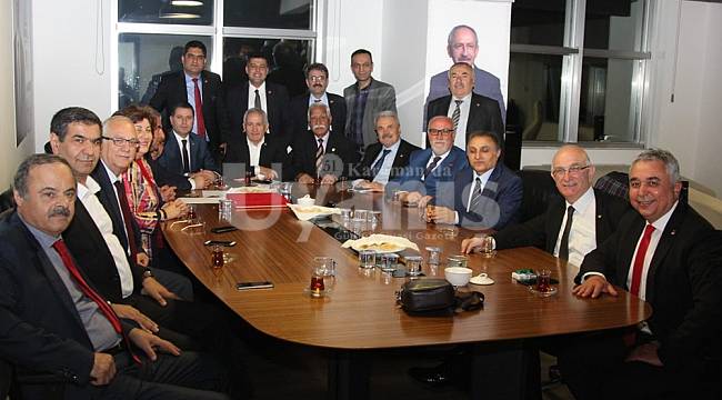 CHP İl Başkanları İstanbul'da E.İmamoğlu'na destek verdi