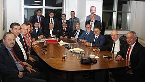 CHP İl Başkanları İstanbul'da E.İmamoğlu'na destek verdi
