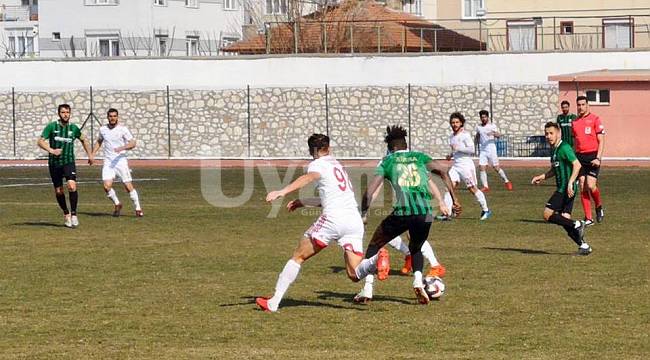 Karaman Belediyespor evinde berabere kaldı