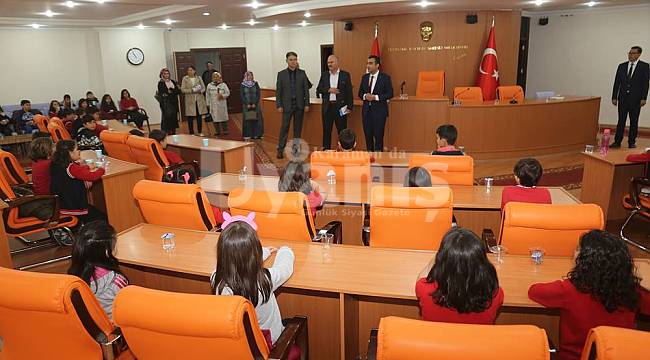 Miniklerden Kalaycı&#039;ya ziyaret